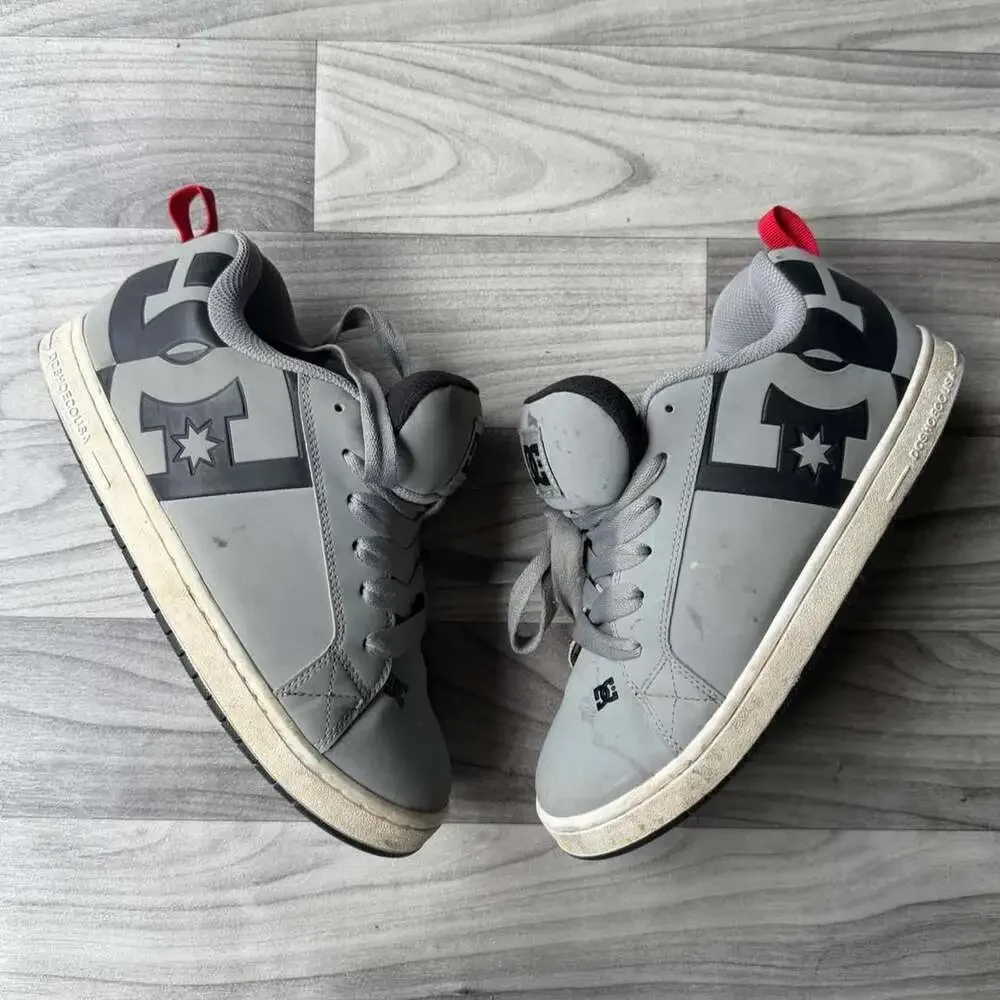 DC Shoes Court Graffik Men's Gray Chunky Skate Shoes